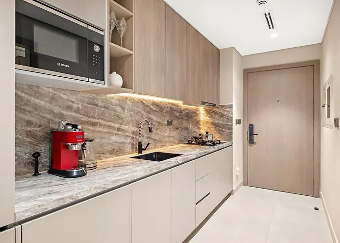 First Class Studio Stylish Living