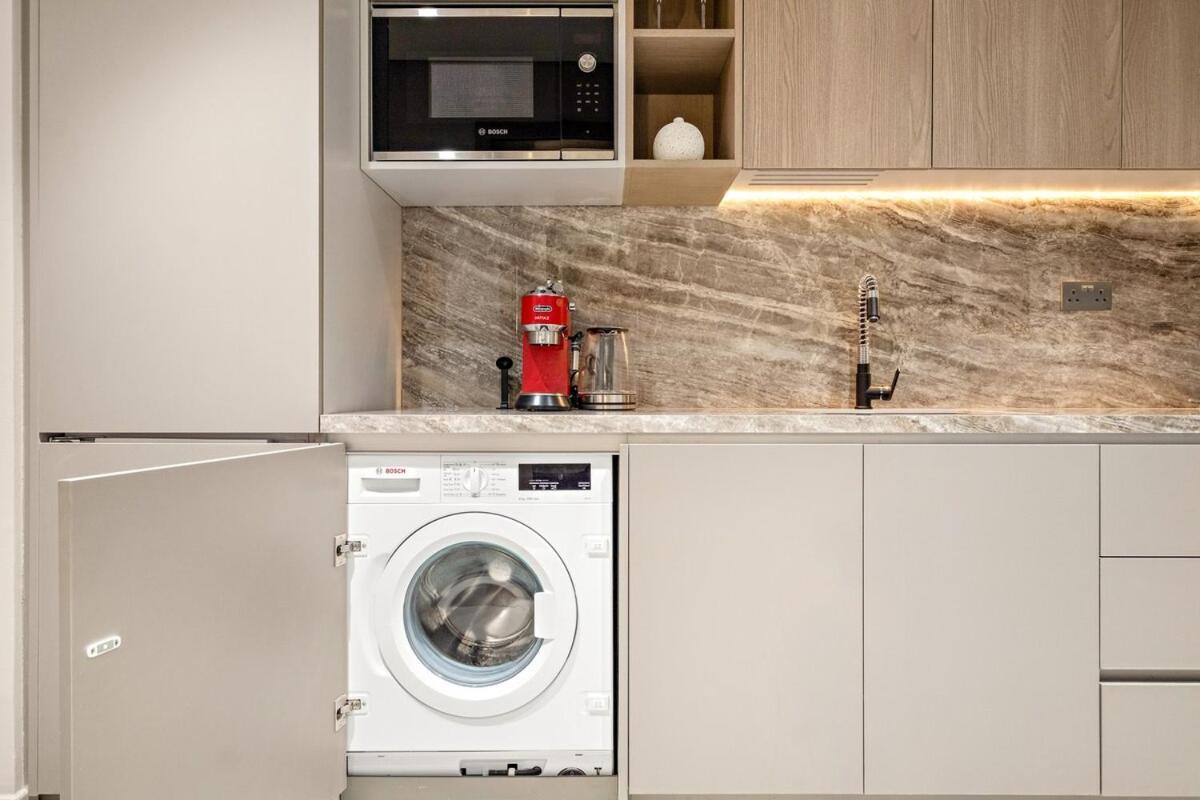 Apartment First Class Stylish Living Dubai
